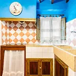 Casa Mayor Ayodar