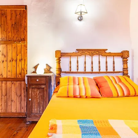 Casa Mayor * Ayodar
